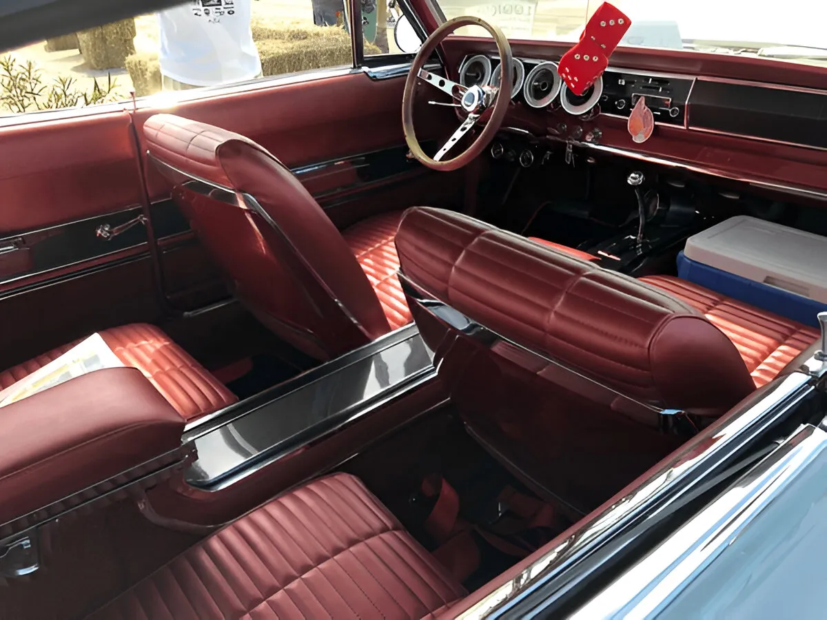 Car's Interior